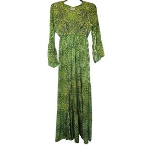 3/$15 Green 3/4 Bishop Sleeve Crew Neck Dress for Casual Wear